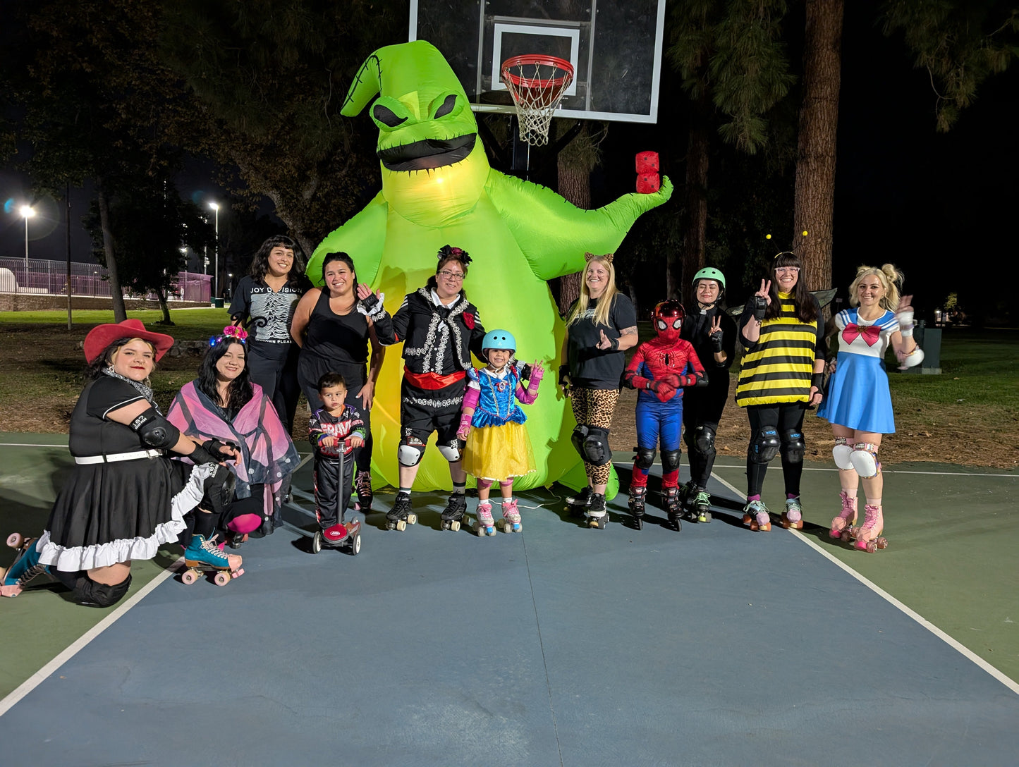 Skating Lessons for Everyone!!!