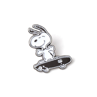 Snoopy Skateboard Pin